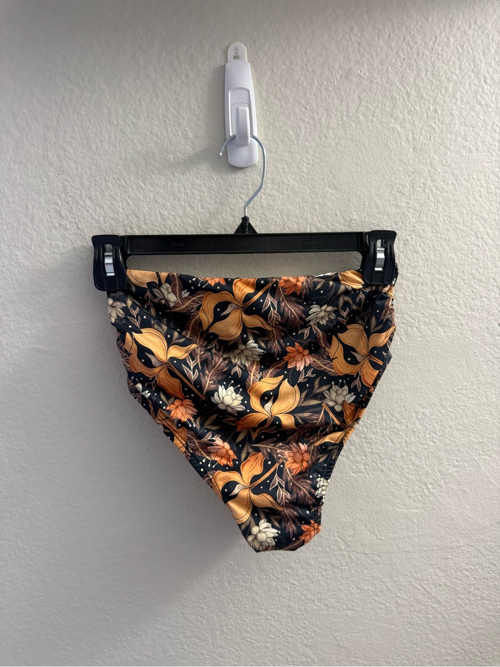 Patta Floral High-Waist Bikini Bottom Size S Fall Beachy Summer Vacation